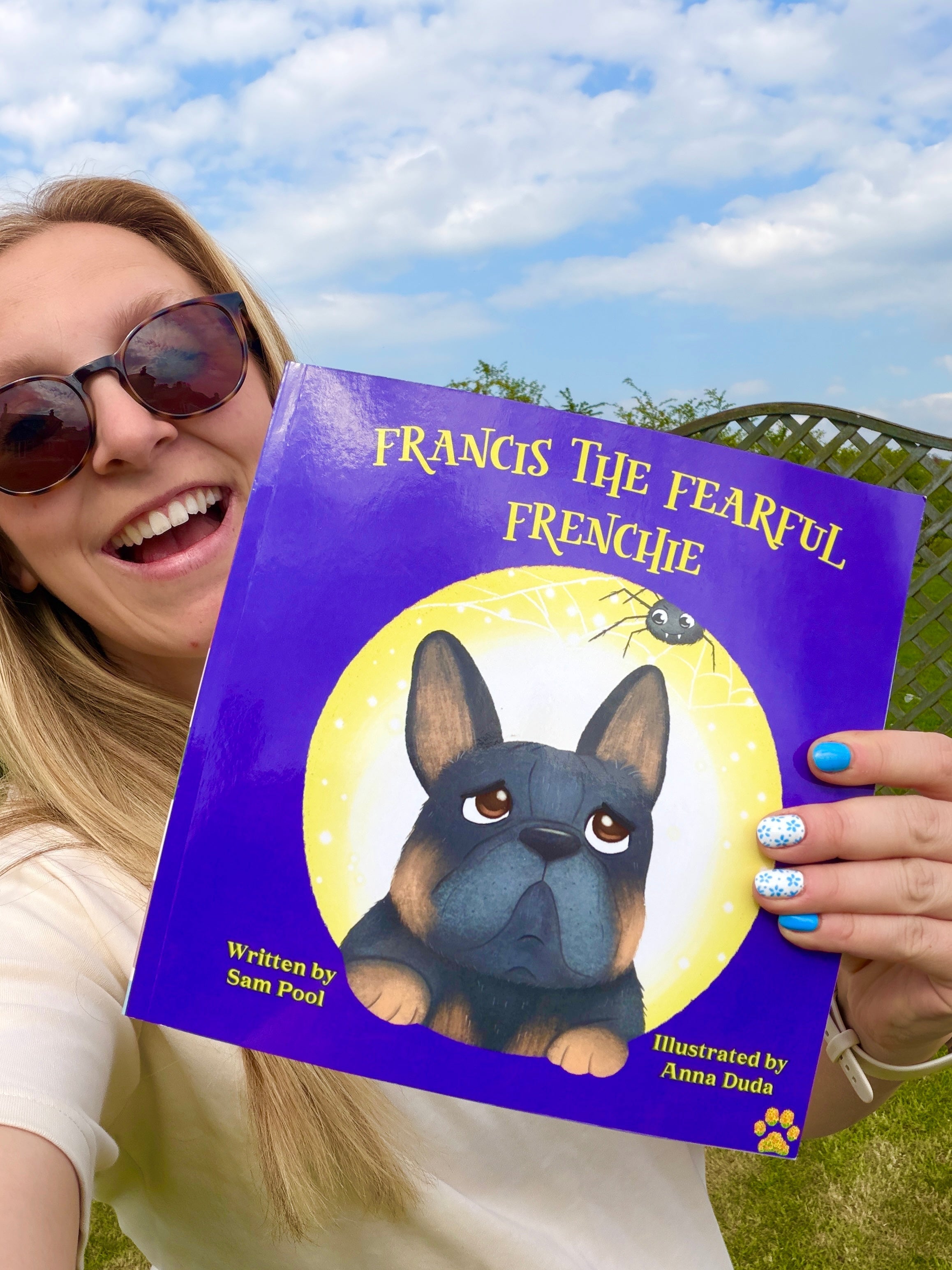About The Author 🐾
